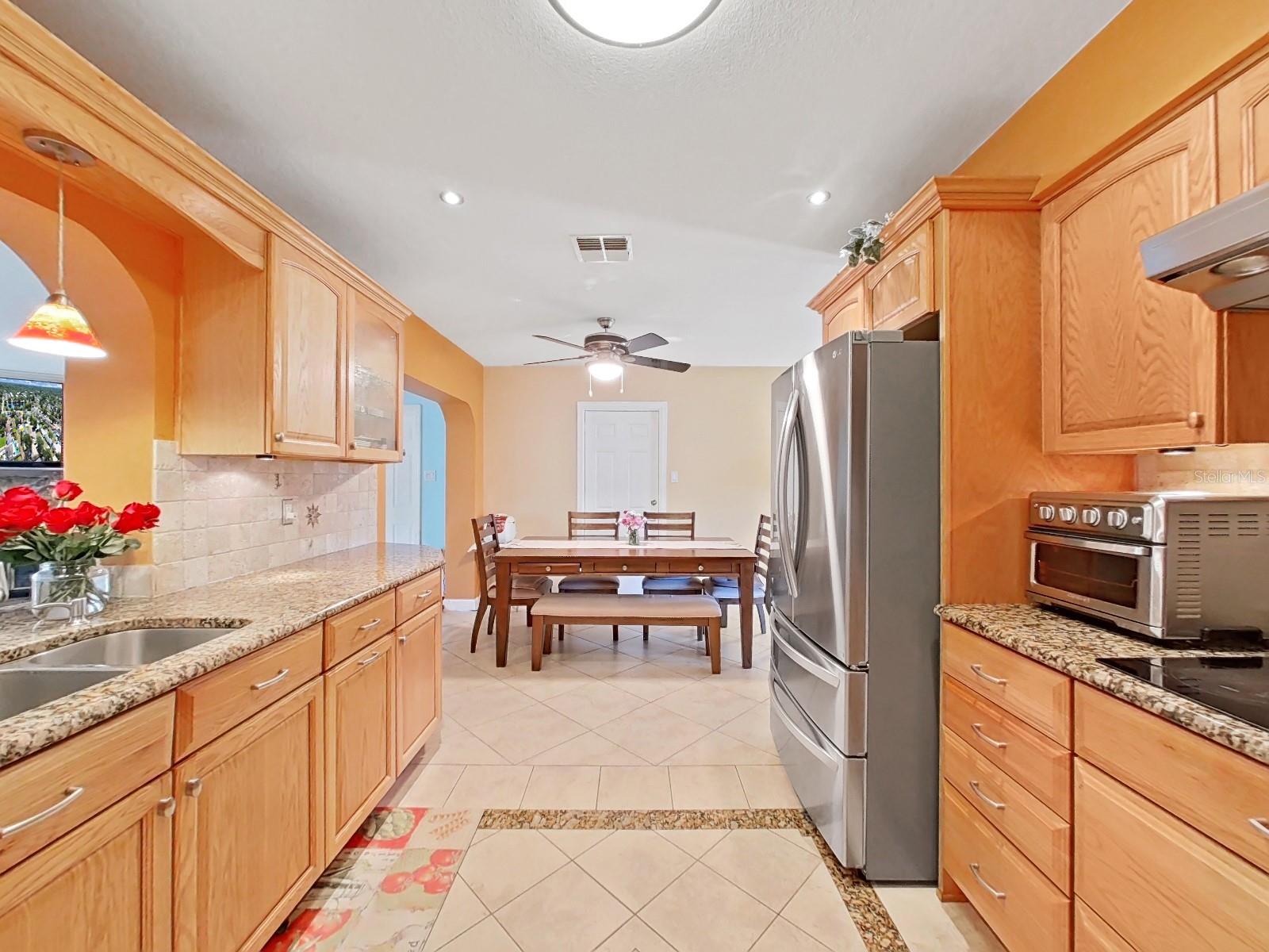 Image 33 of 49 For 6067 43rd Terrace N
