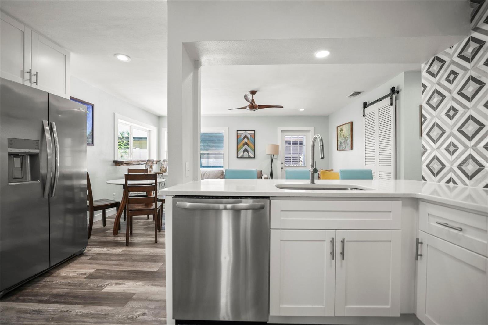Image 15 of 53 For 2479 Trade Winds Drive