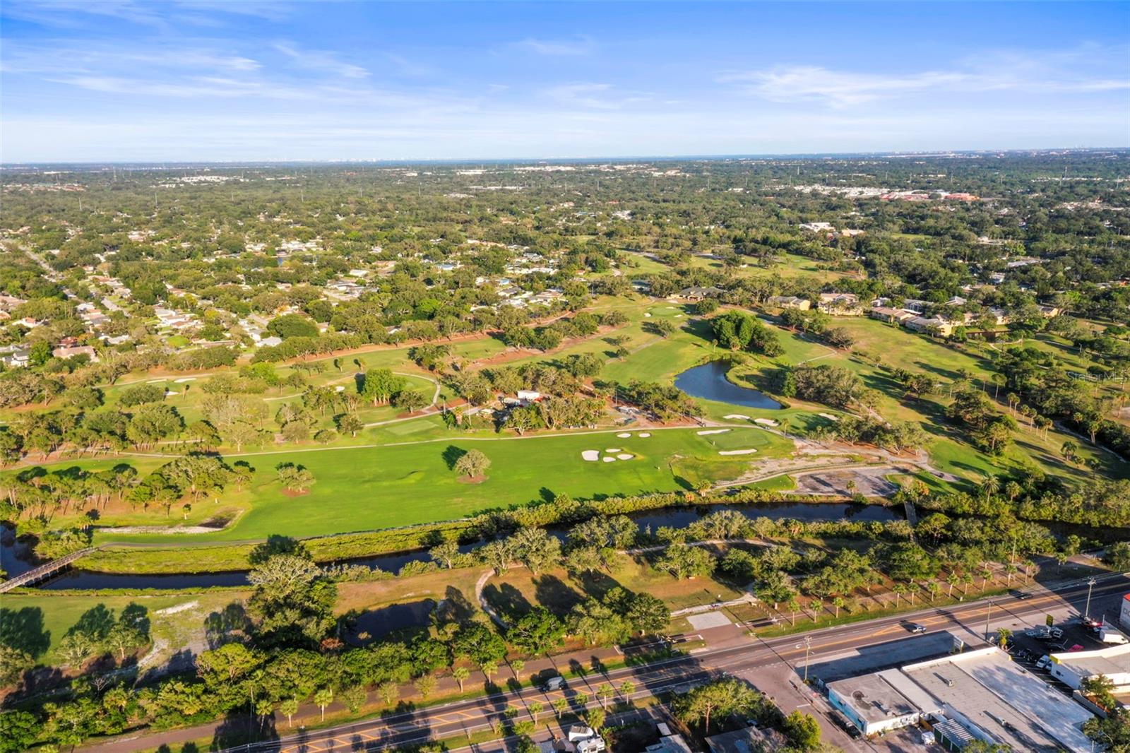 Image 32 of 53 For 2479 Trade Winds Drive