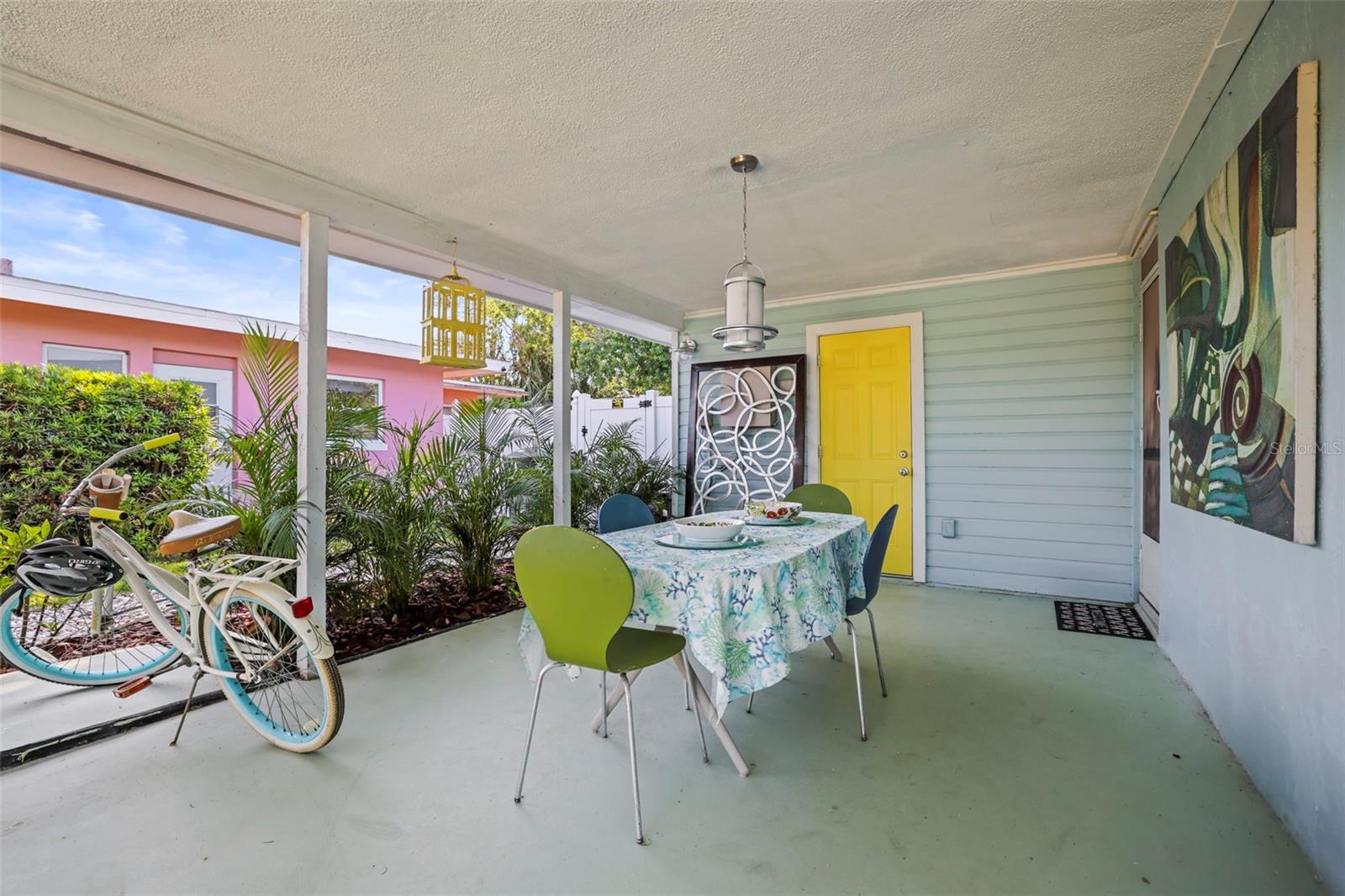 Image 35 of 53 For 2479 Trade Winds Drive