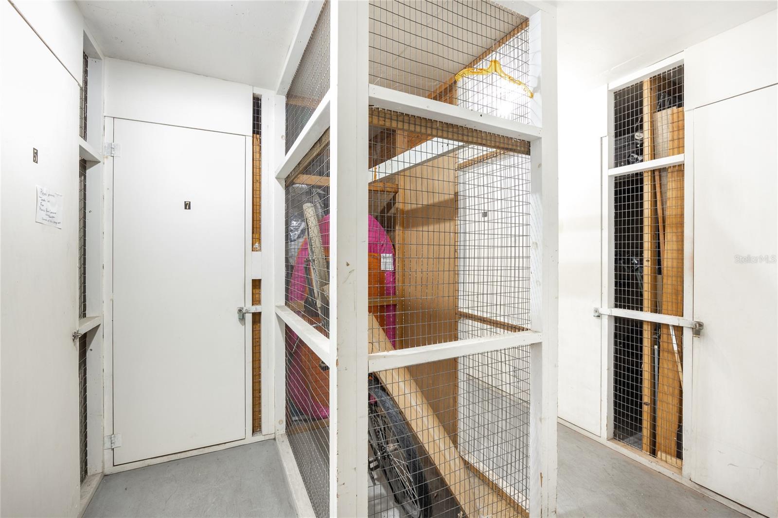 Image 17 of 20 For 10355 Paradise Boulevard 907