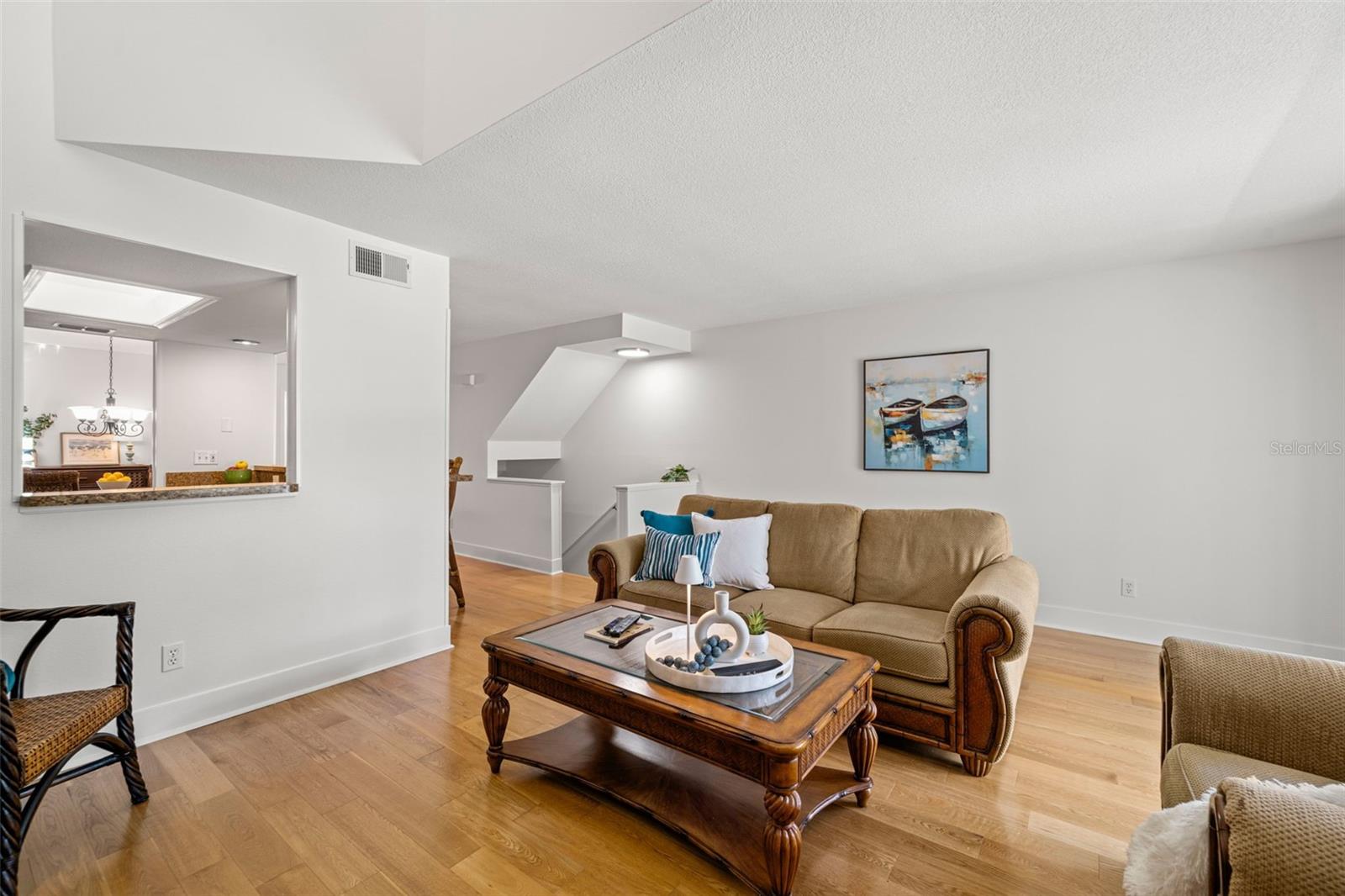 Image 14 of 46 For 616 Garland Circle