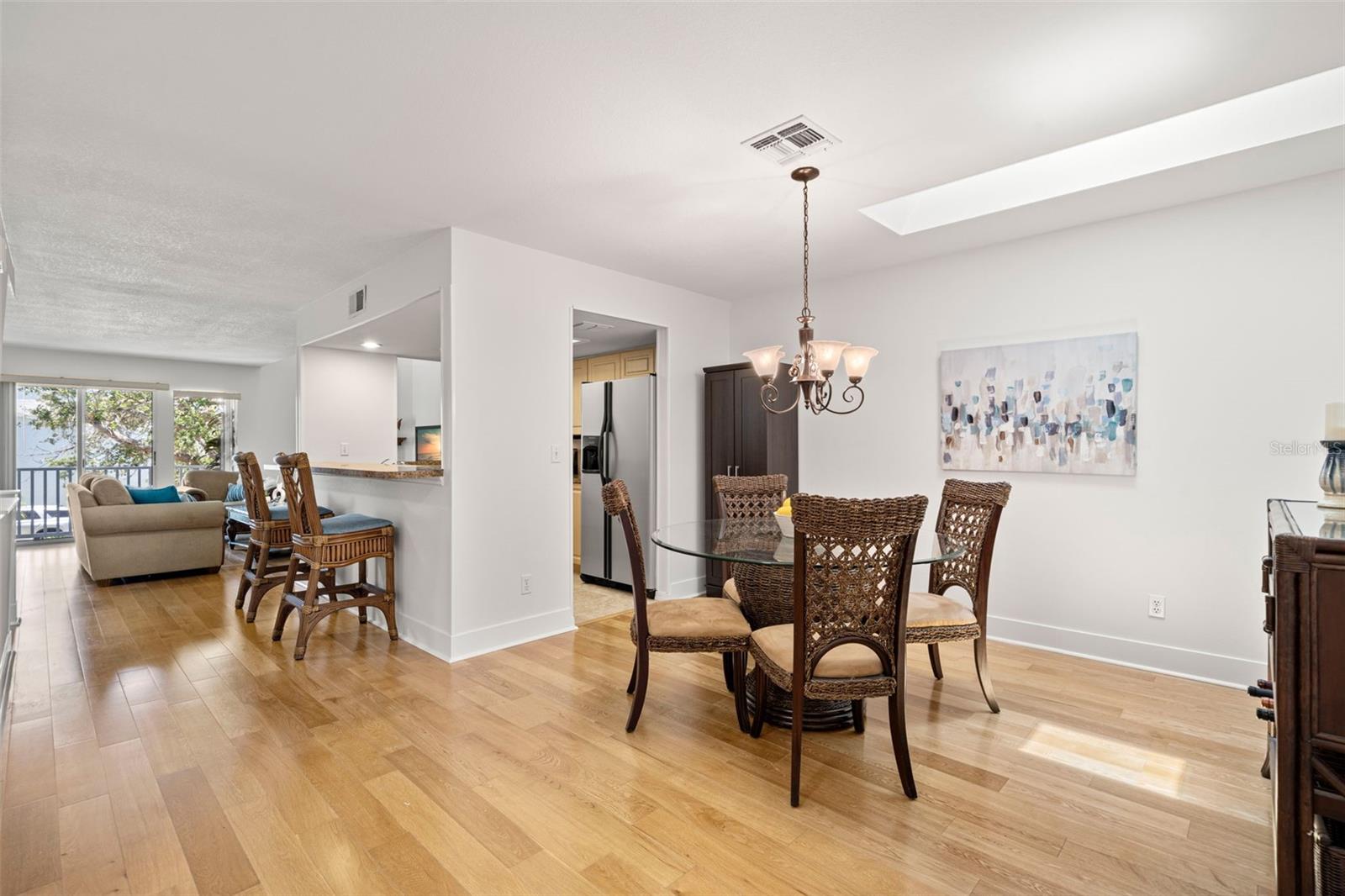 Image 16 of 46 For 616 Garland Circle