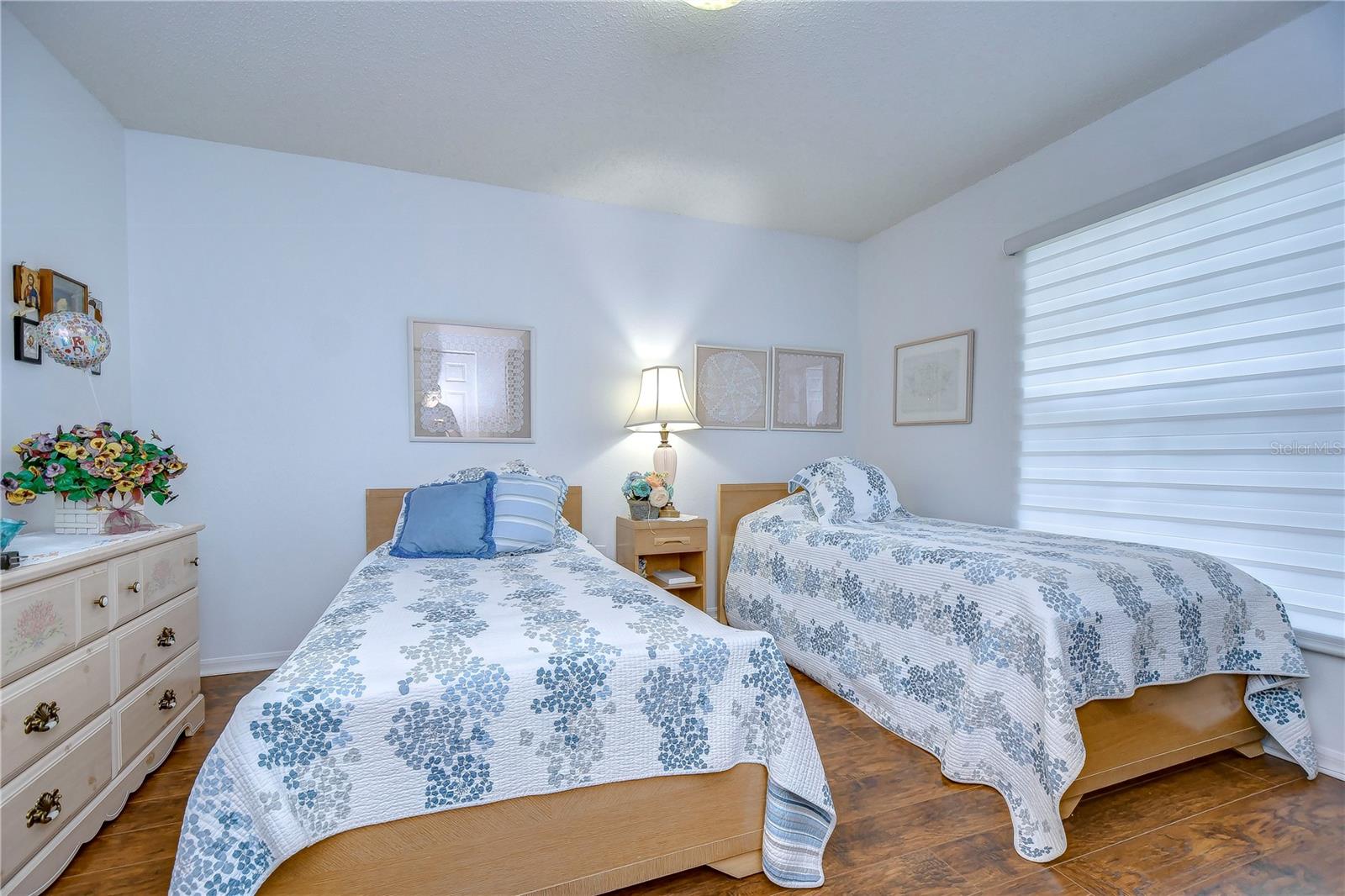 Listing photo id 15 for 1210 Wolford Drive