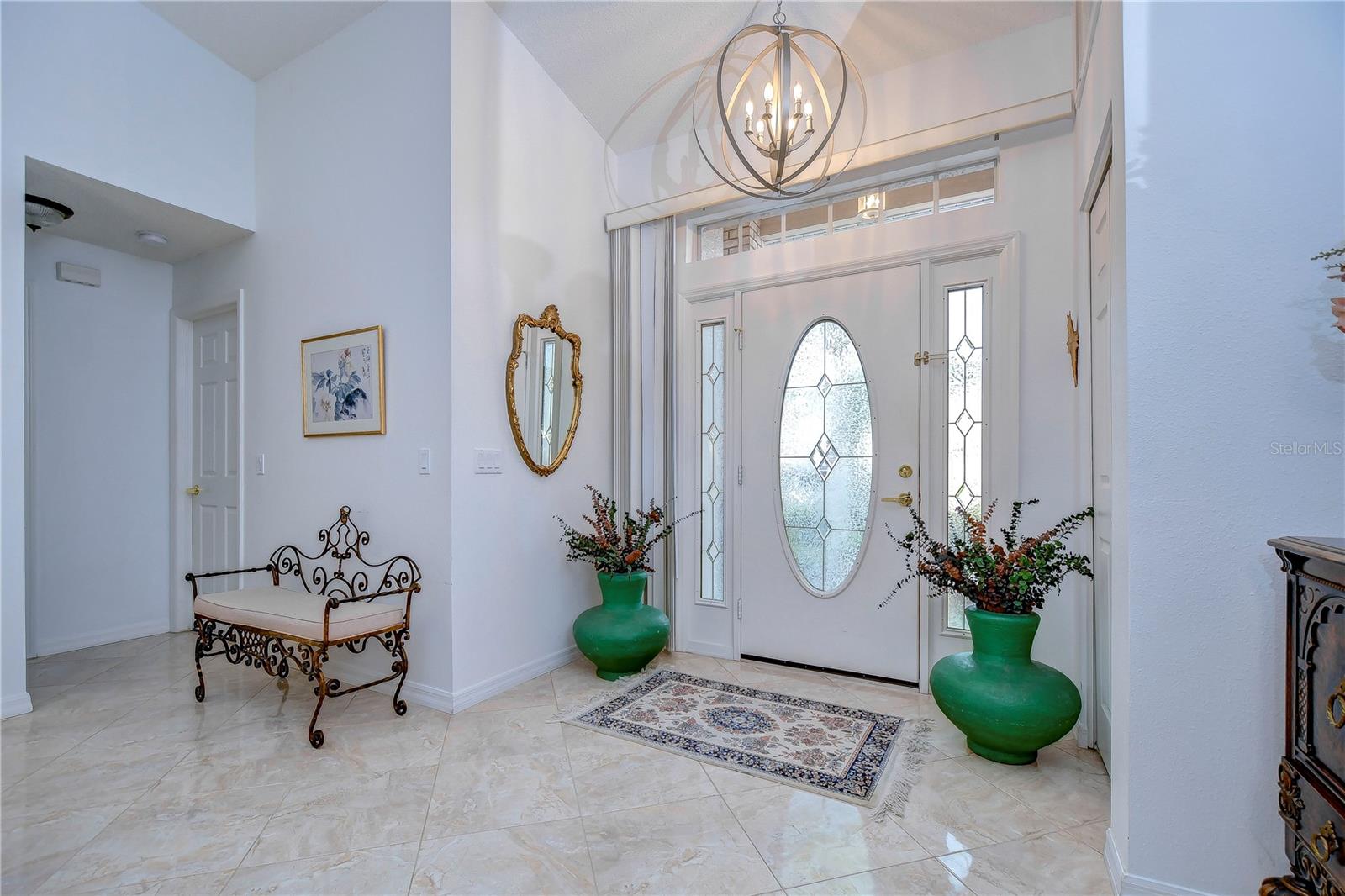 Listing photo id 1 for 1210 Wolford Drive