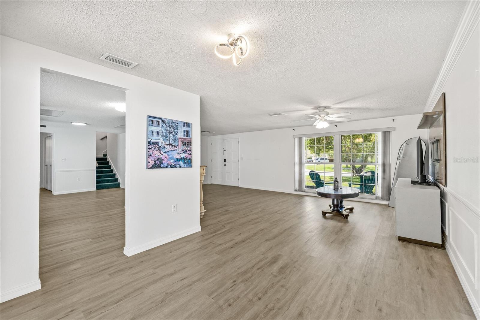 Image 12 of 43 For 12222 Meadowbrook Lane