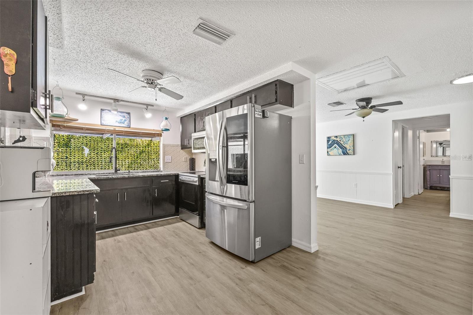 Image 16 of 43 For 12222 Meadowbrook Lane