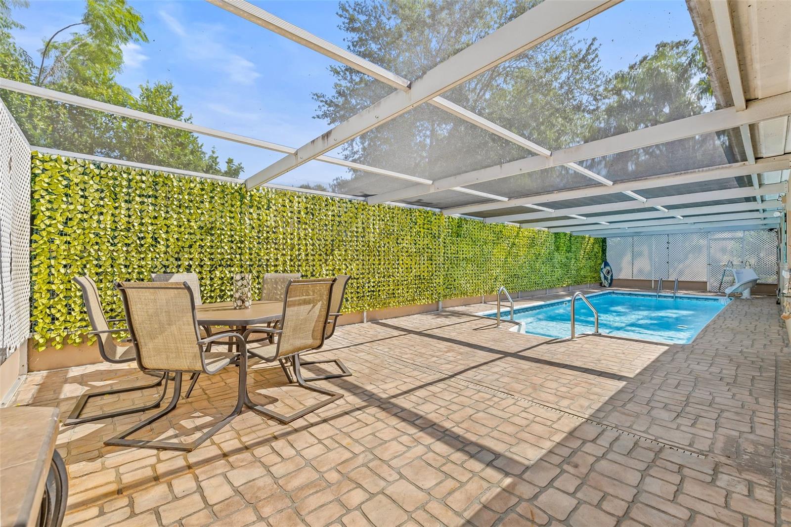 Image 40 of 43 For 12222 Meadowbrook Lane