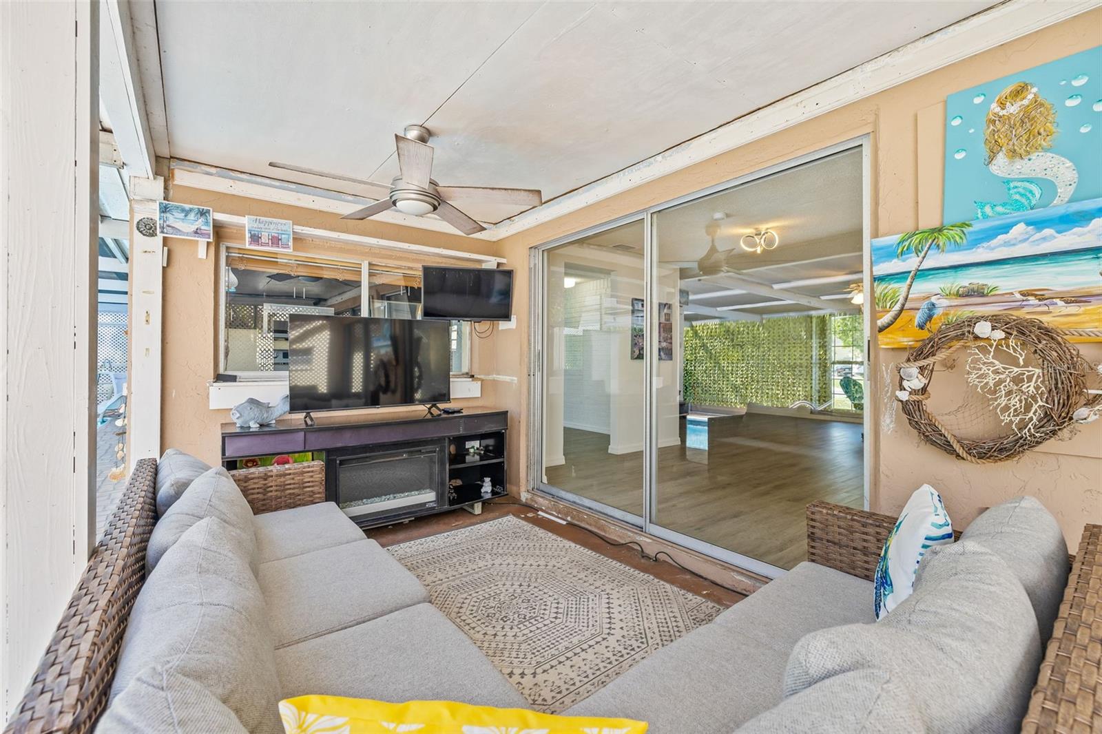Image 62 of 66 For 12222 Meadowbrook Lane