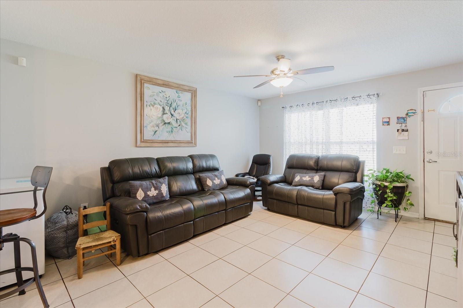 Image 6 of 68 For 8517 Branch Avenue