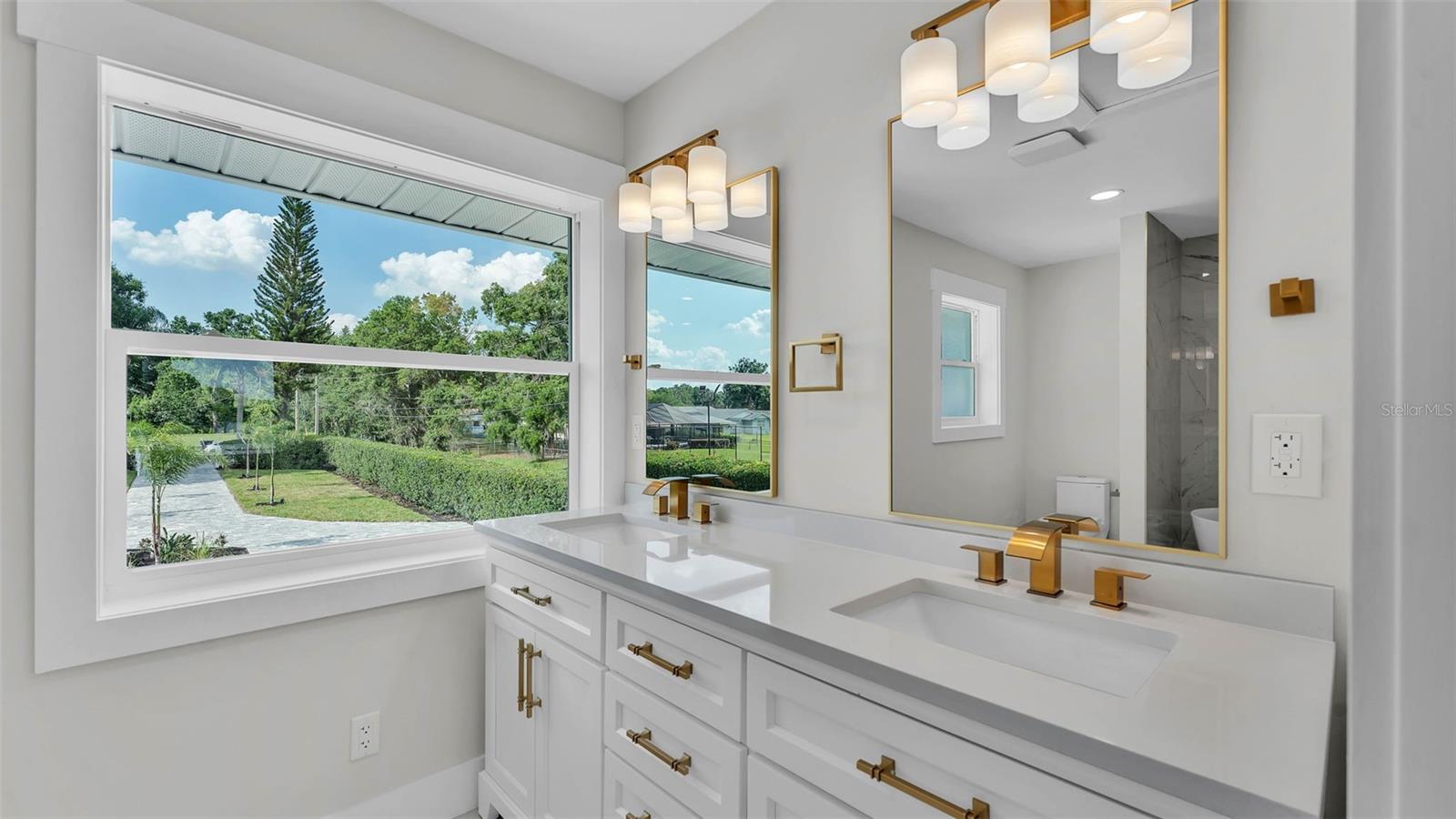 Image 34 of 98 For 390 Windermere Drive