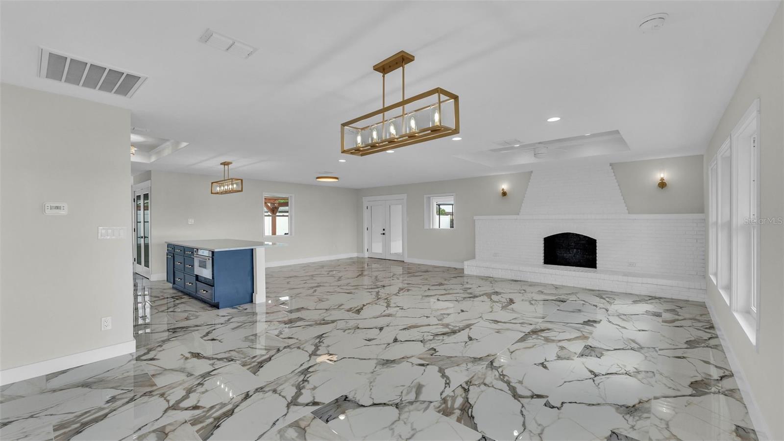 Image 63 of 98 For 390 Windermere Drive