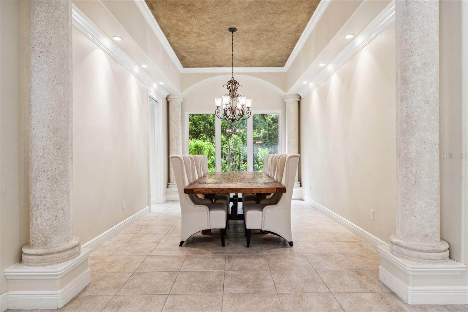 Image 13 of 67 For 15110 Kestrelglen Way