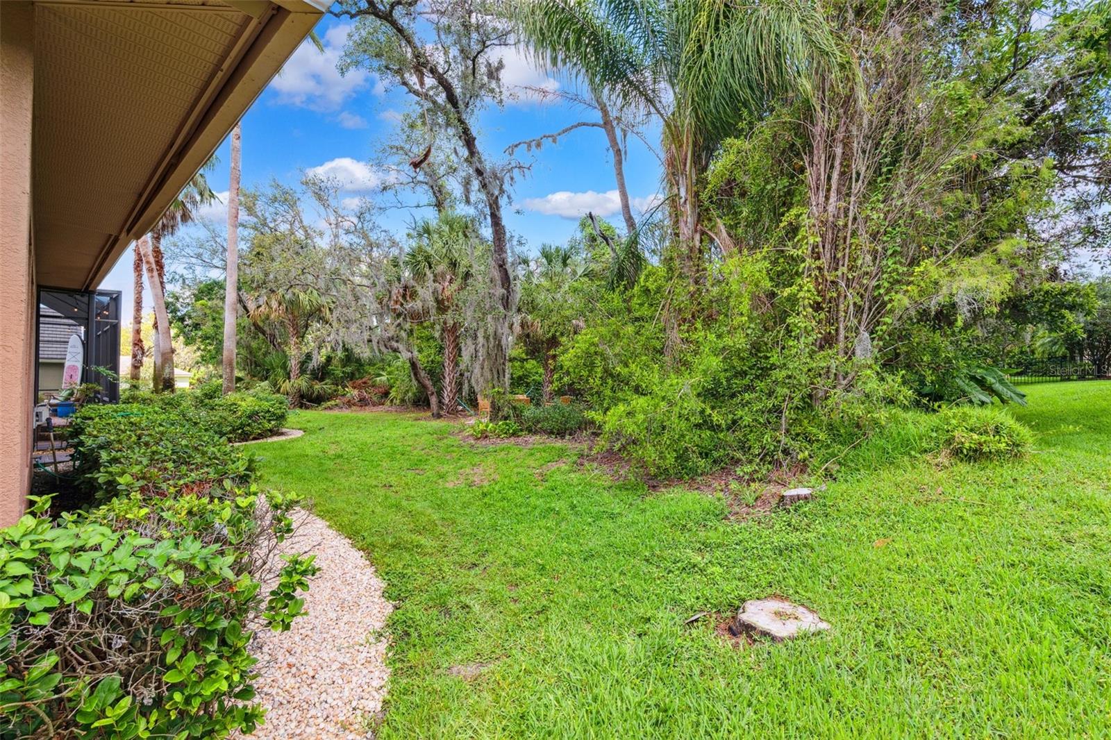 Image 64 of 67 For 15110 Kestrelglen Way