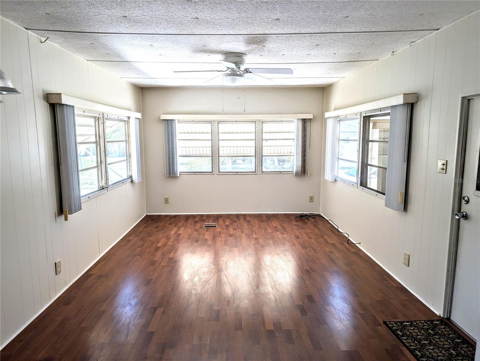 Image 10 of 19 For 6641 Kumquat Drive