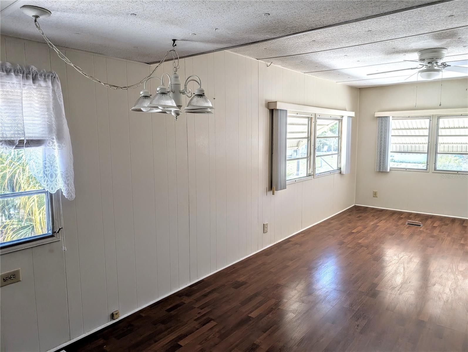 Image 8 of 19 For 6641 Kumquat Drive