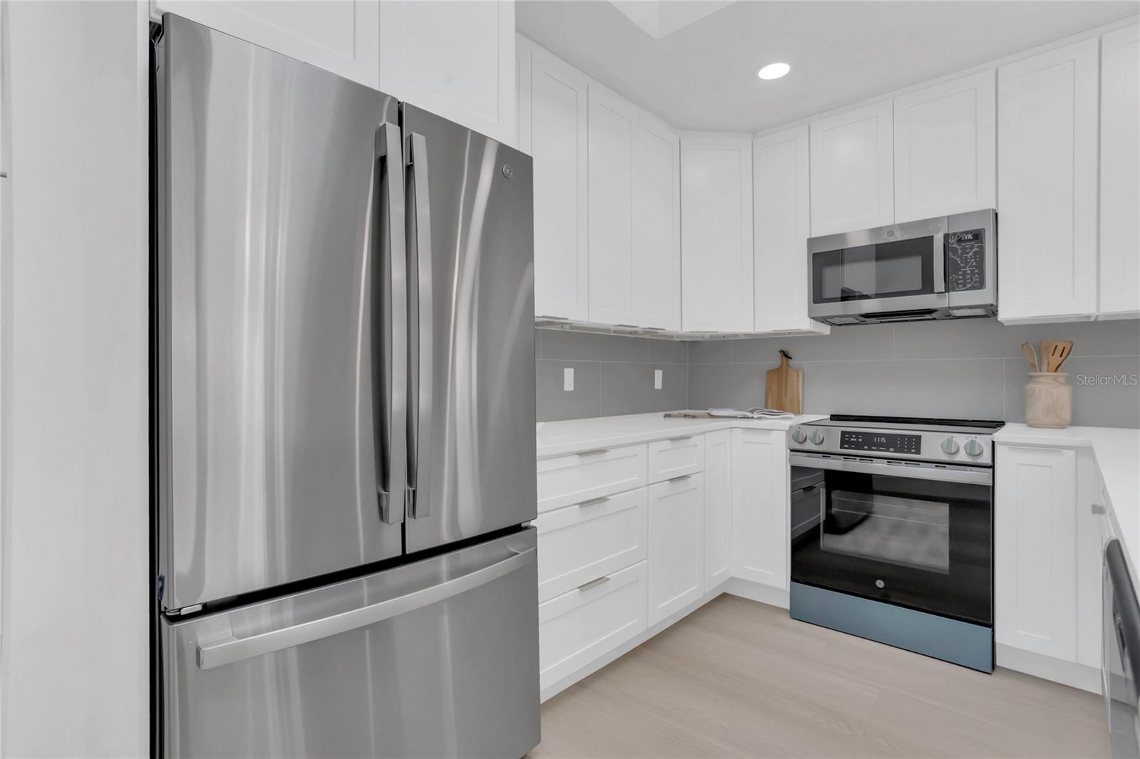 Image 11 of 44 For 323 48th Street Nw