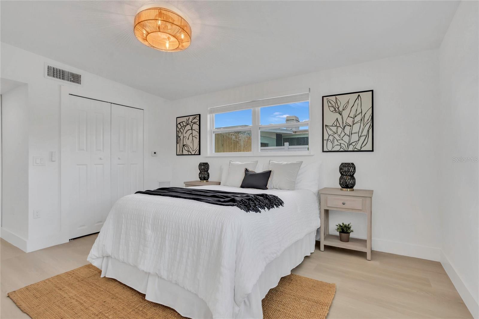 Image 16 of 44 For 323 48th Street Nw