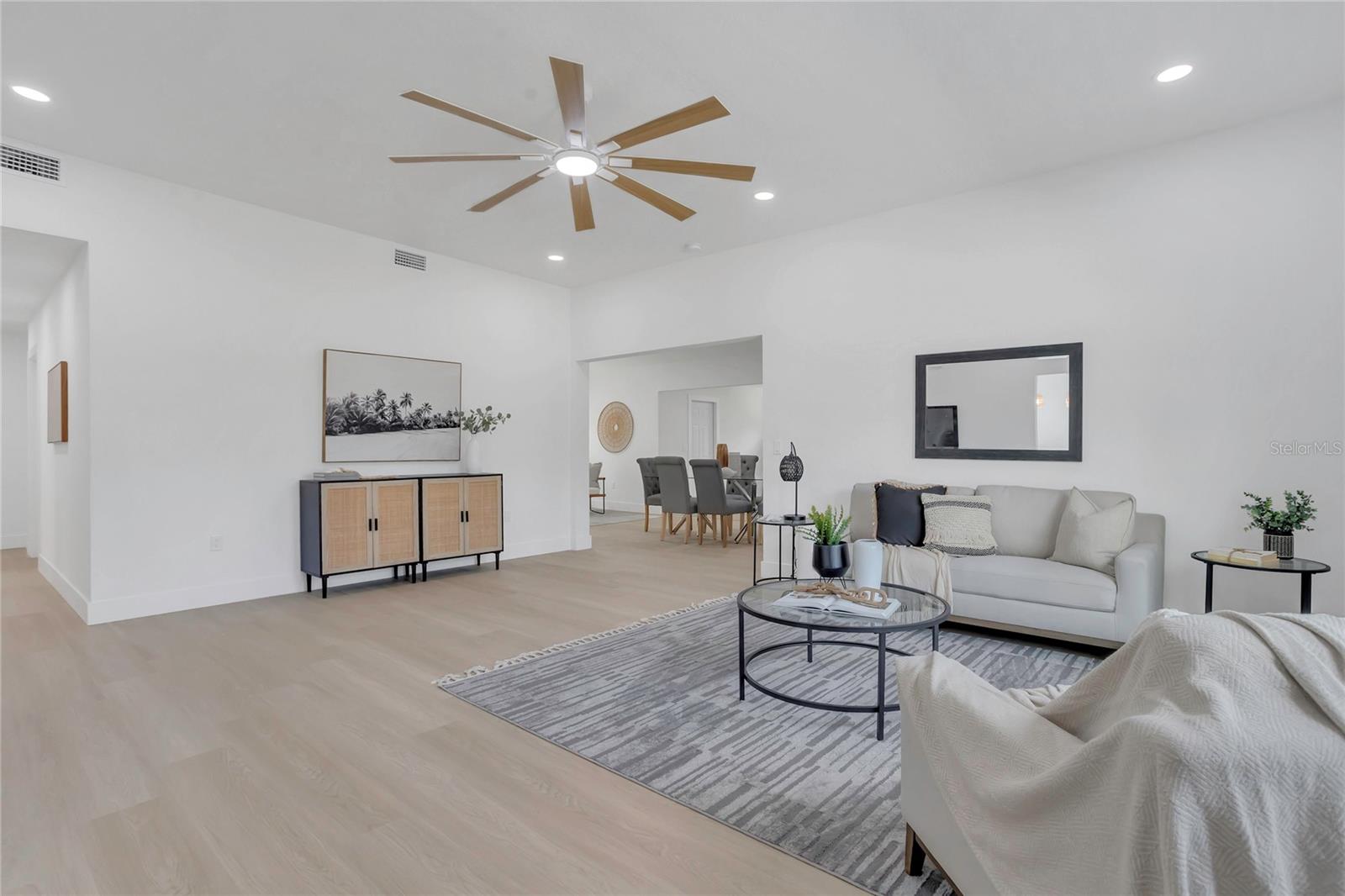 Image 4 of 44 For 323 48th Street Nw