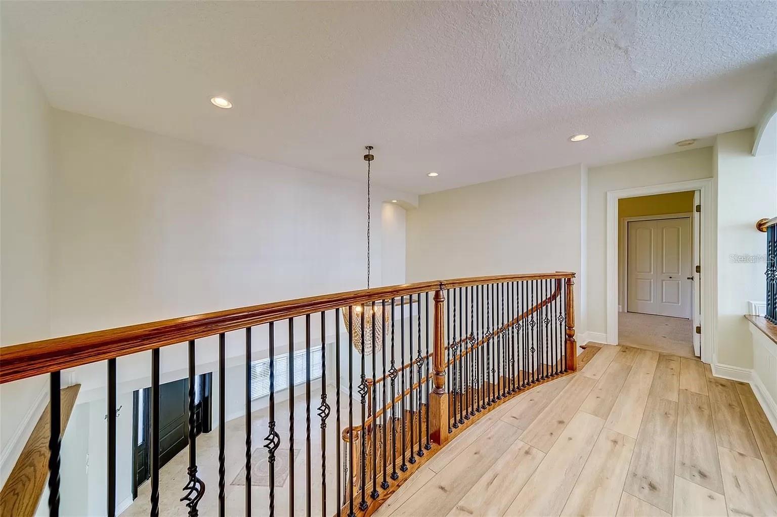 Listing photo id 19 for 803 Harbor Drive