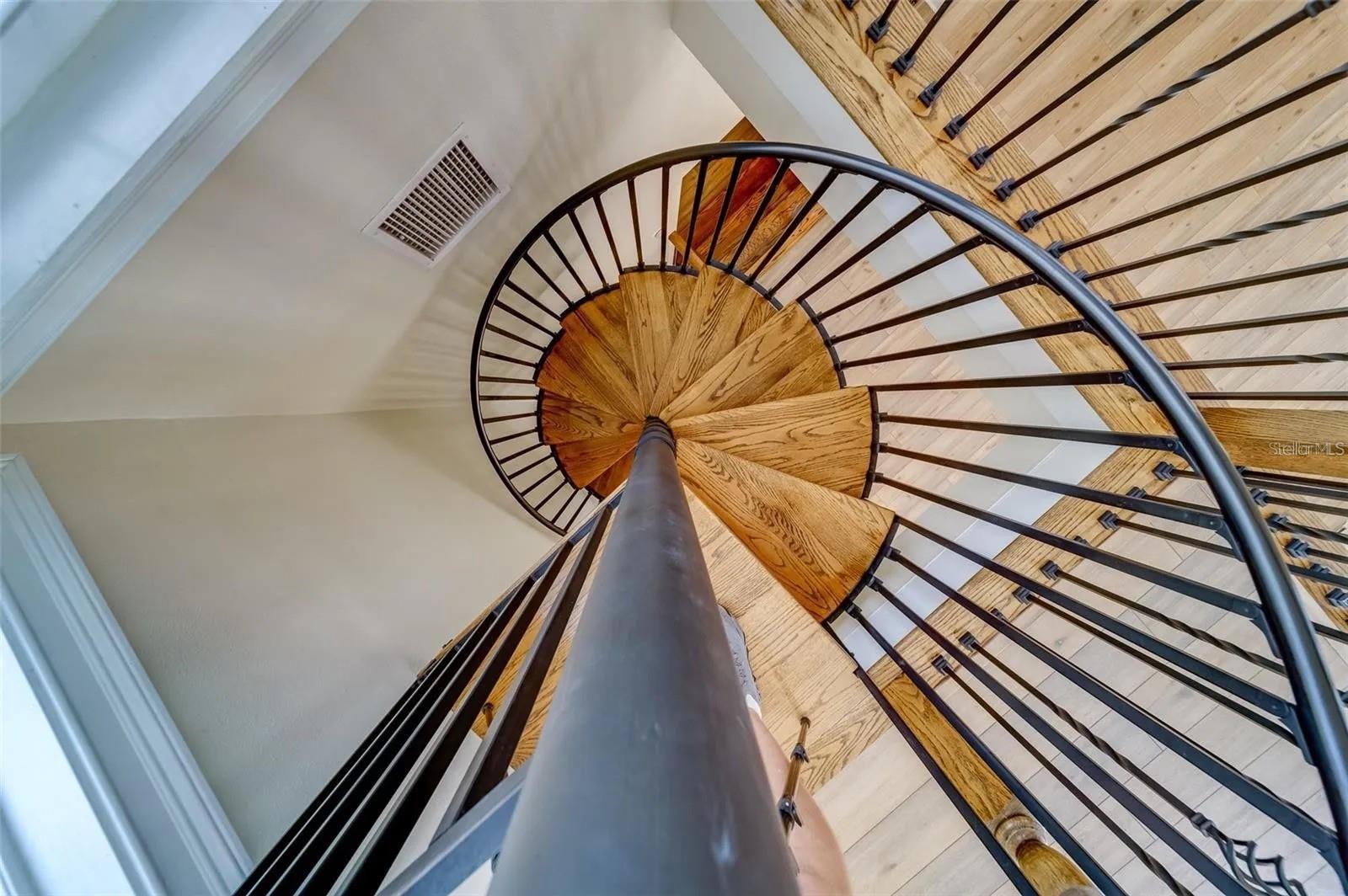 Listing photo id 39 for 803 Harbor Drive