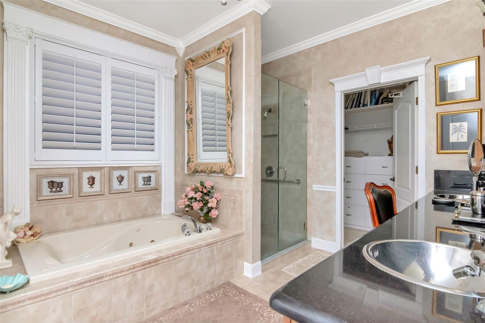Image 21 of 31 For 14711 Potterton Circle