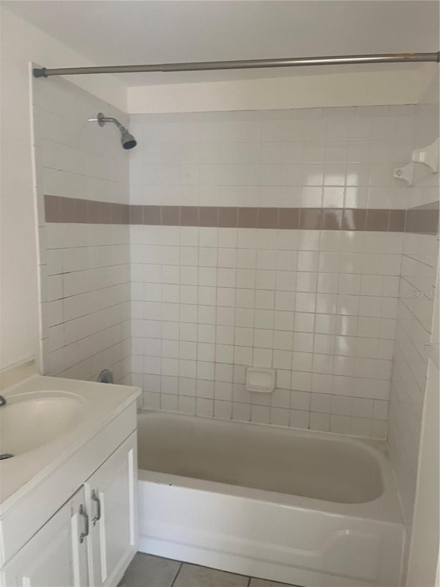 Listing photo id 1 for 6220 Massachusetts Avenue