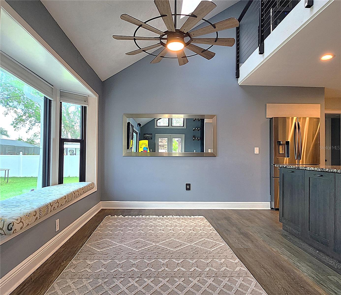 Image 15 of 73 For 1608 20th Avenue W