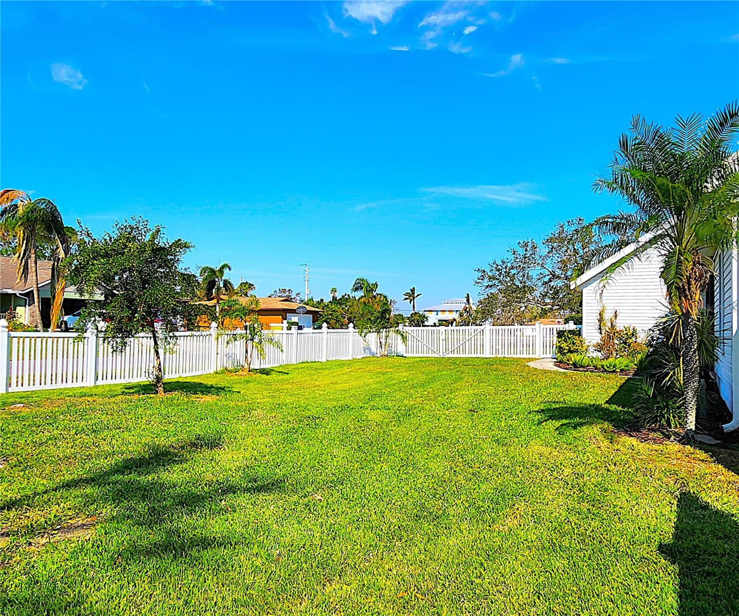 Image 71 of 73 For 1608 20th Avenue W