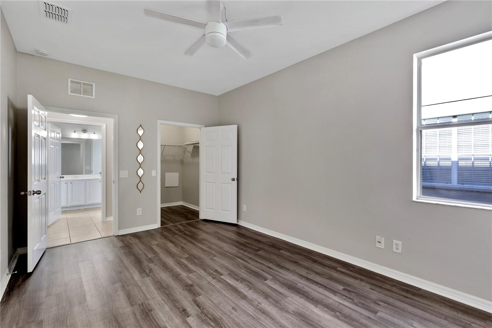 Image 17 of 43 For 7732 Bulls Head Drive