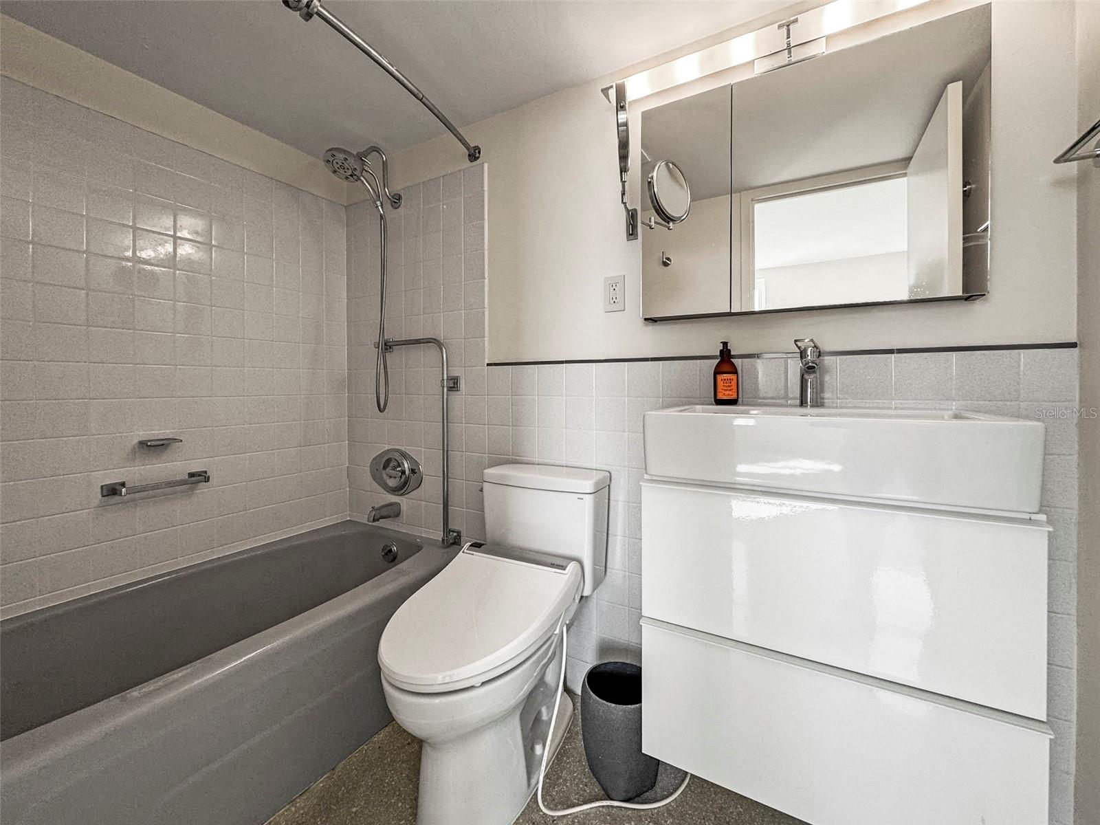 Image 24 of 64 For 10355 Paradise Boulevard 1003