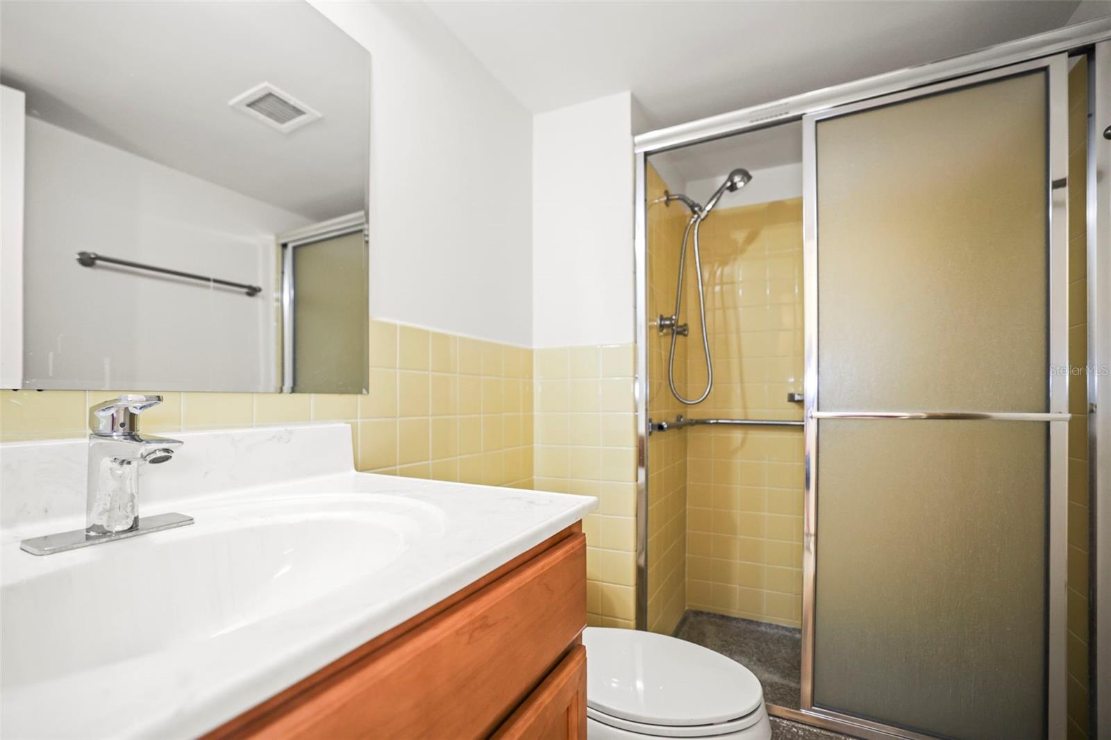Image 32 of 64 For 10355 Paradise Boulevard 1003
