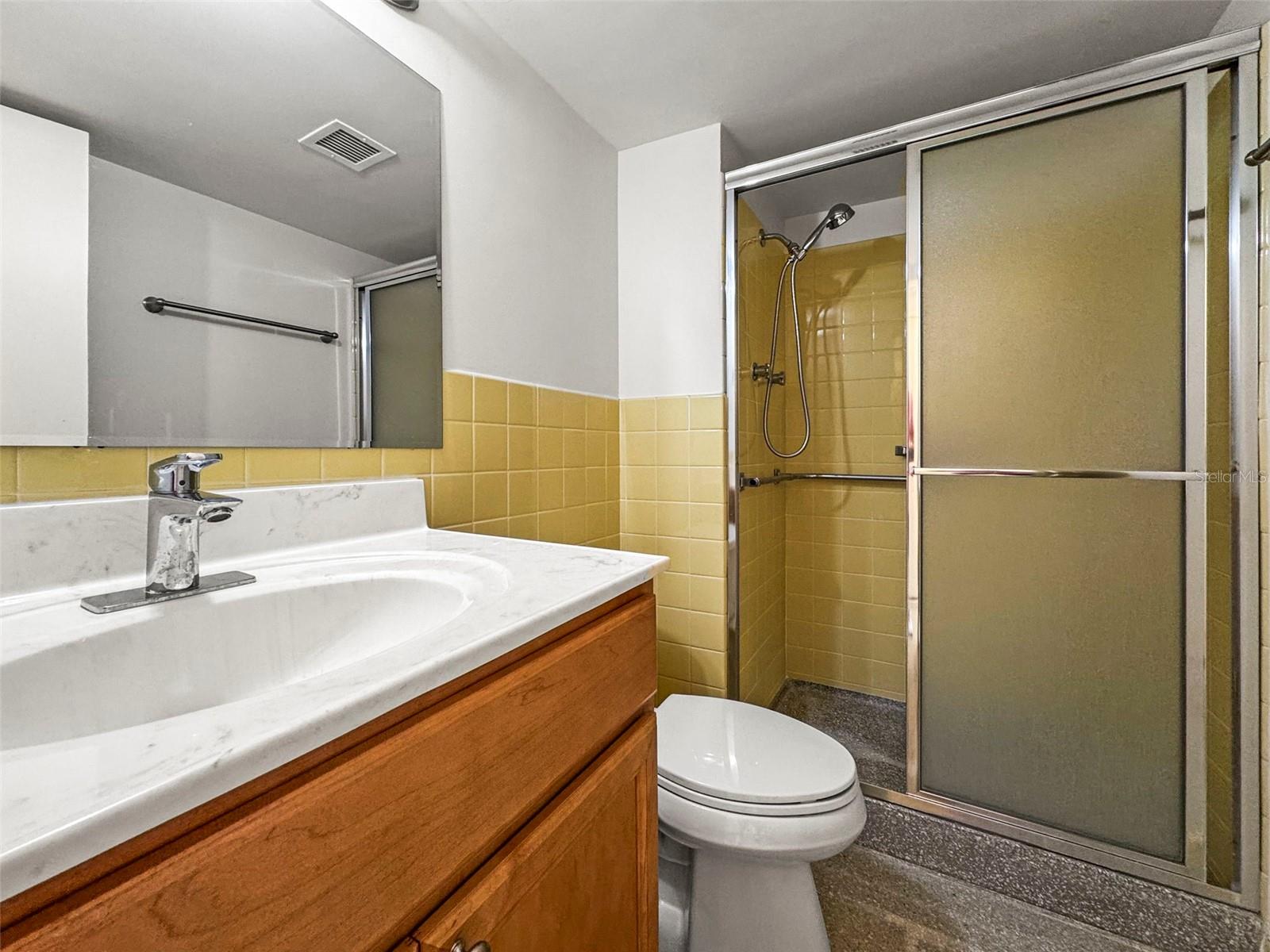 Image 33 of 64 For 10355 Paradise Boulevard 1003