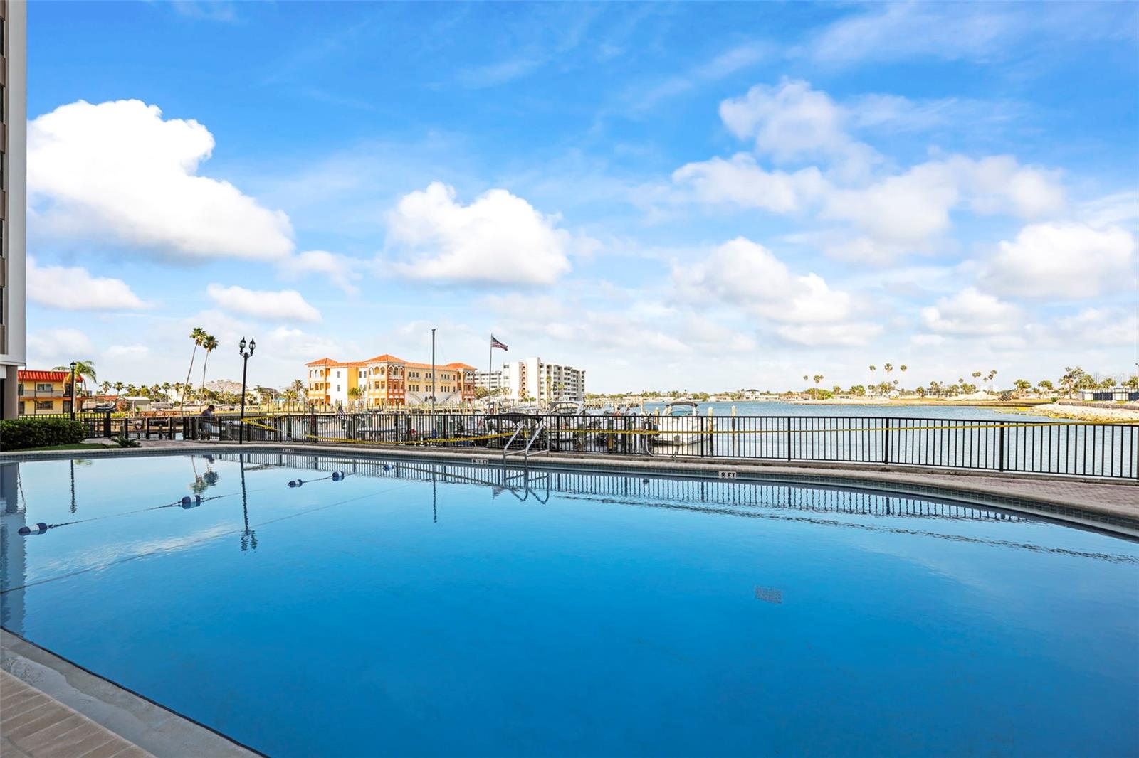 Image 45 of 64 For 10355 Paradise Boulevard 1003