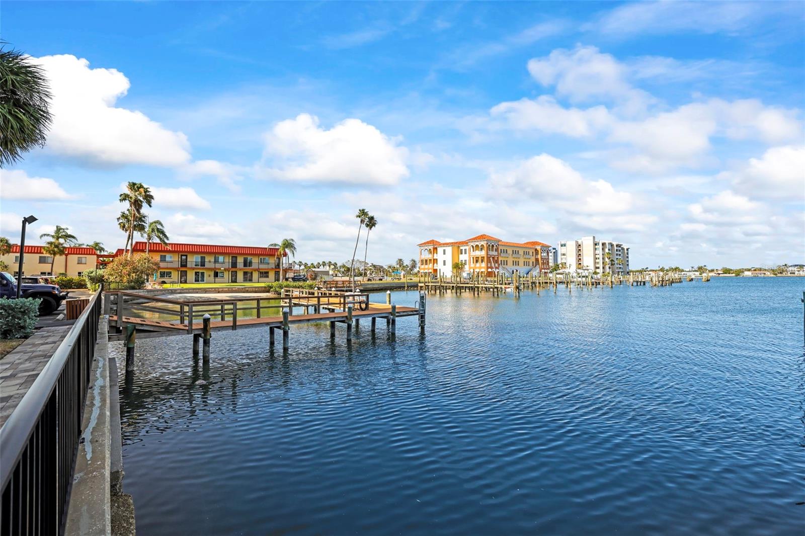 Image 57 of 64 For 10355 Paradise Boulevard 1003