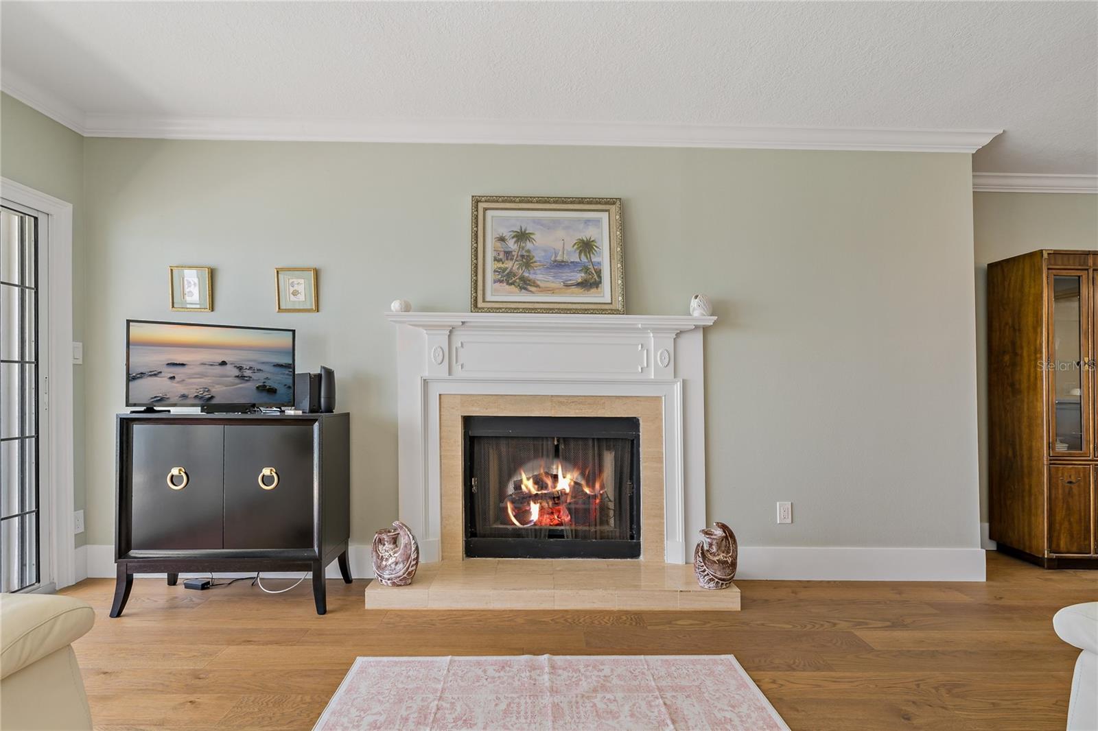 Listing photo id 16 for 1586 Gulf Boulevard 2502