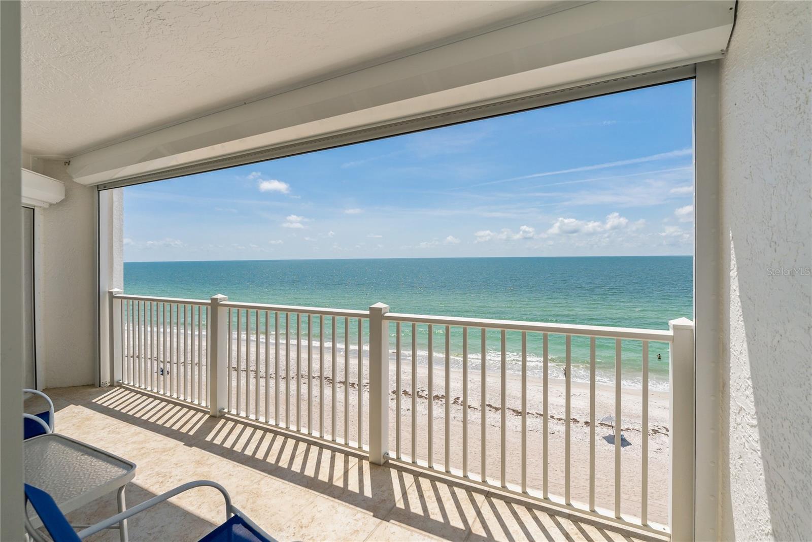 Listing photo id 32 for 1586 Gulf Boulevard 2502