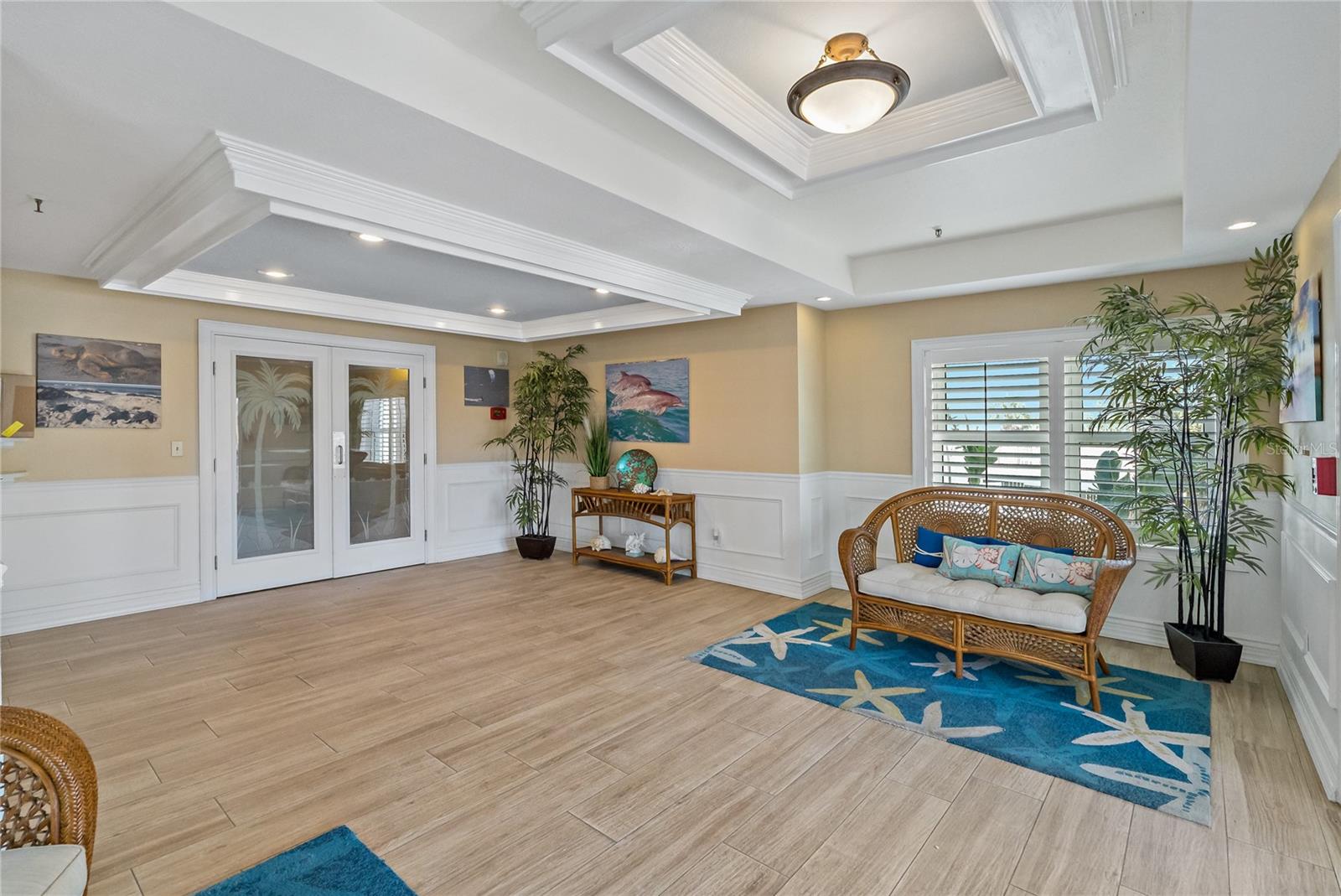 Listing photo id 35 for 1586 Gulf Boulevard 2502