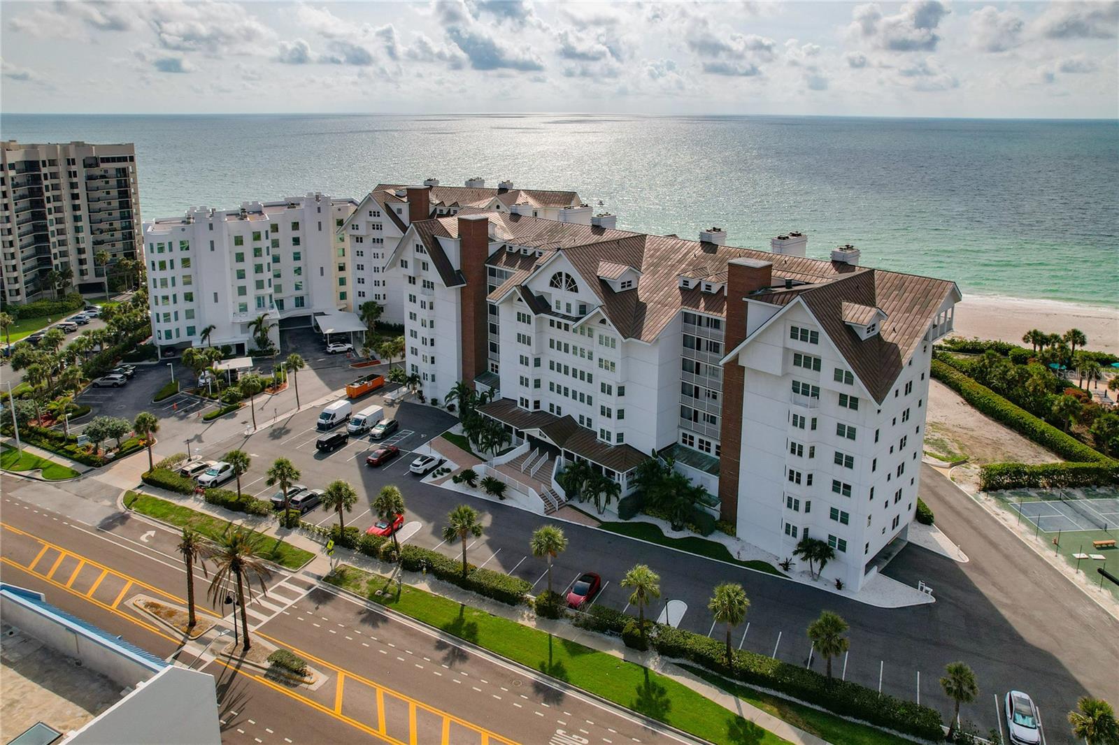 Listing photo id 41 for 1586 Gulf Boulevard 2502