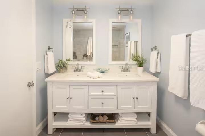 Image 11 of 22 For 5701 Bahia Del Mar Circle 108