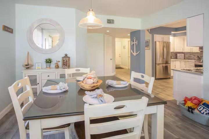 Image 5 of 22 For 5701 Bahia Del Mar Circle 108