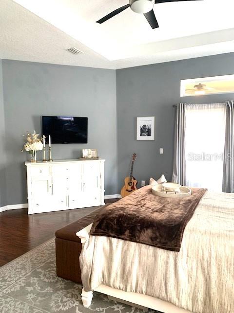 Listing photo id 20 for 7822 Atwood Drive