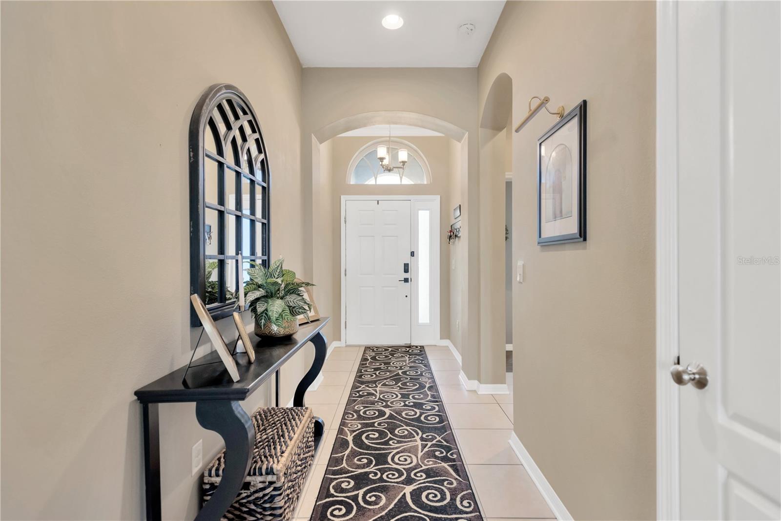Listing photo id 1 for 7822 Atwood Drive