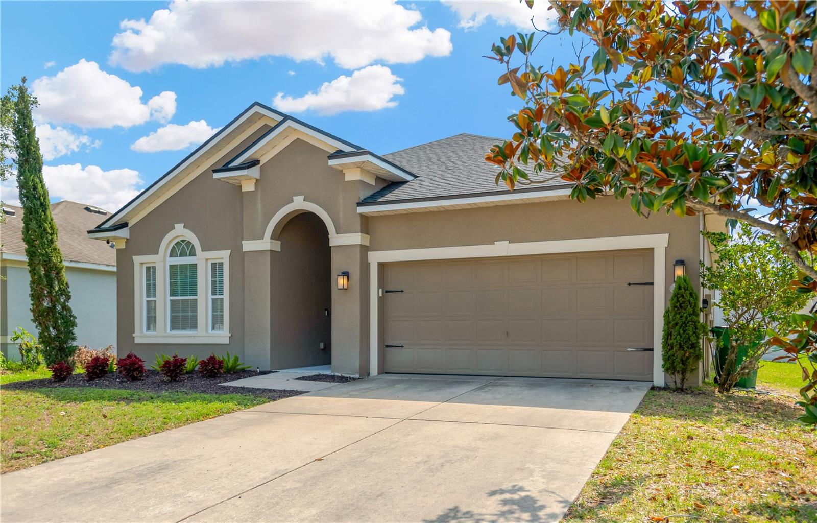 Listing photo id 32 for 7822 Atwood Drive