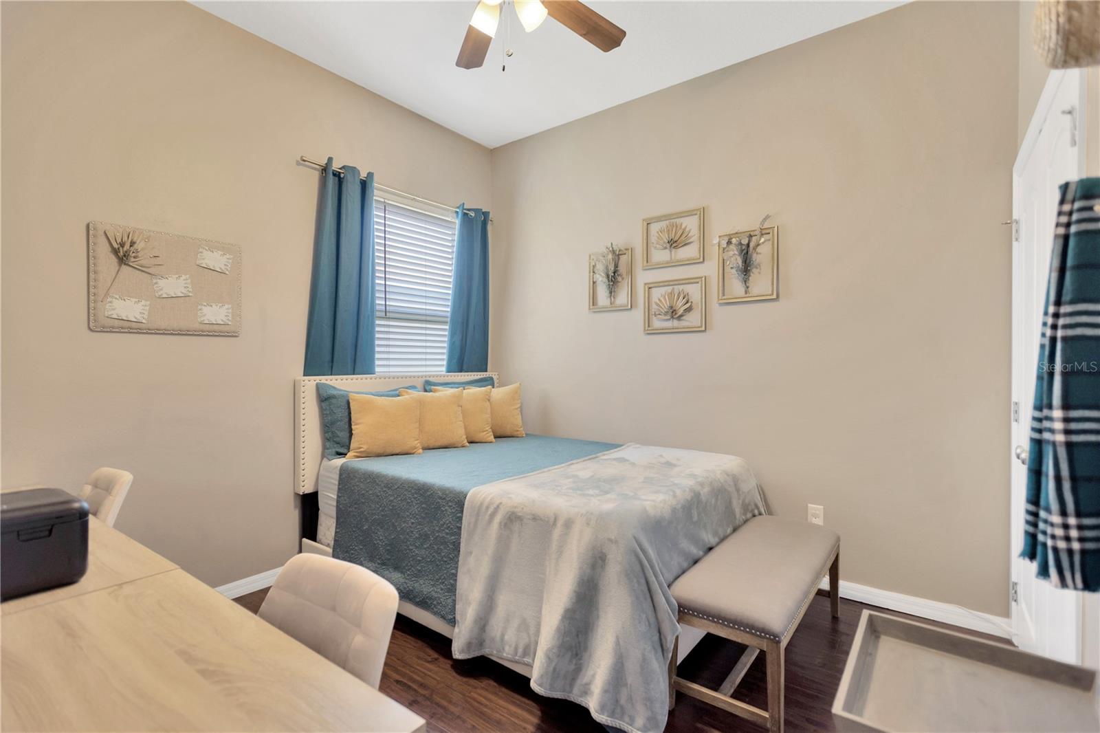 Listing photo id 5 for 7822 Atwood Drive
