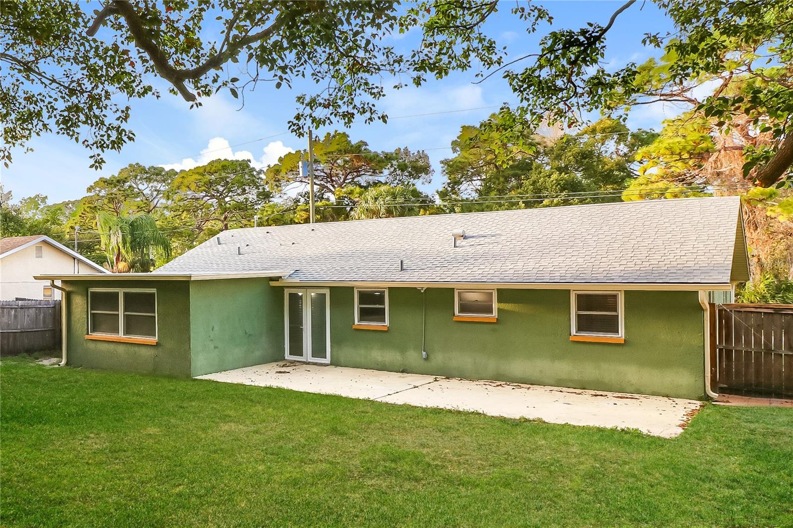 Image 15 of 16 For 8626 Horizon Lane