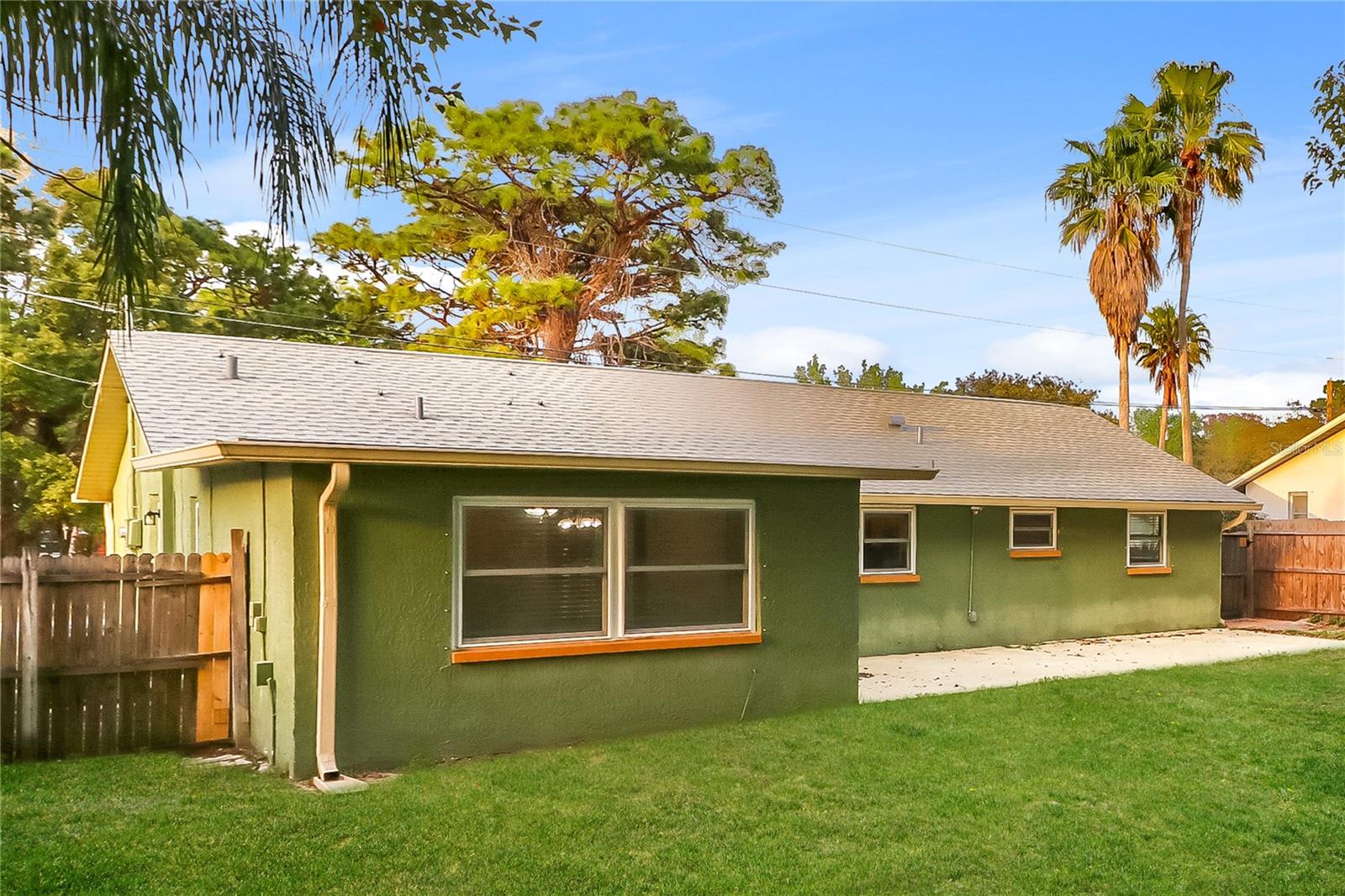 Image 16 of 16 For 8626 Horizon Lane