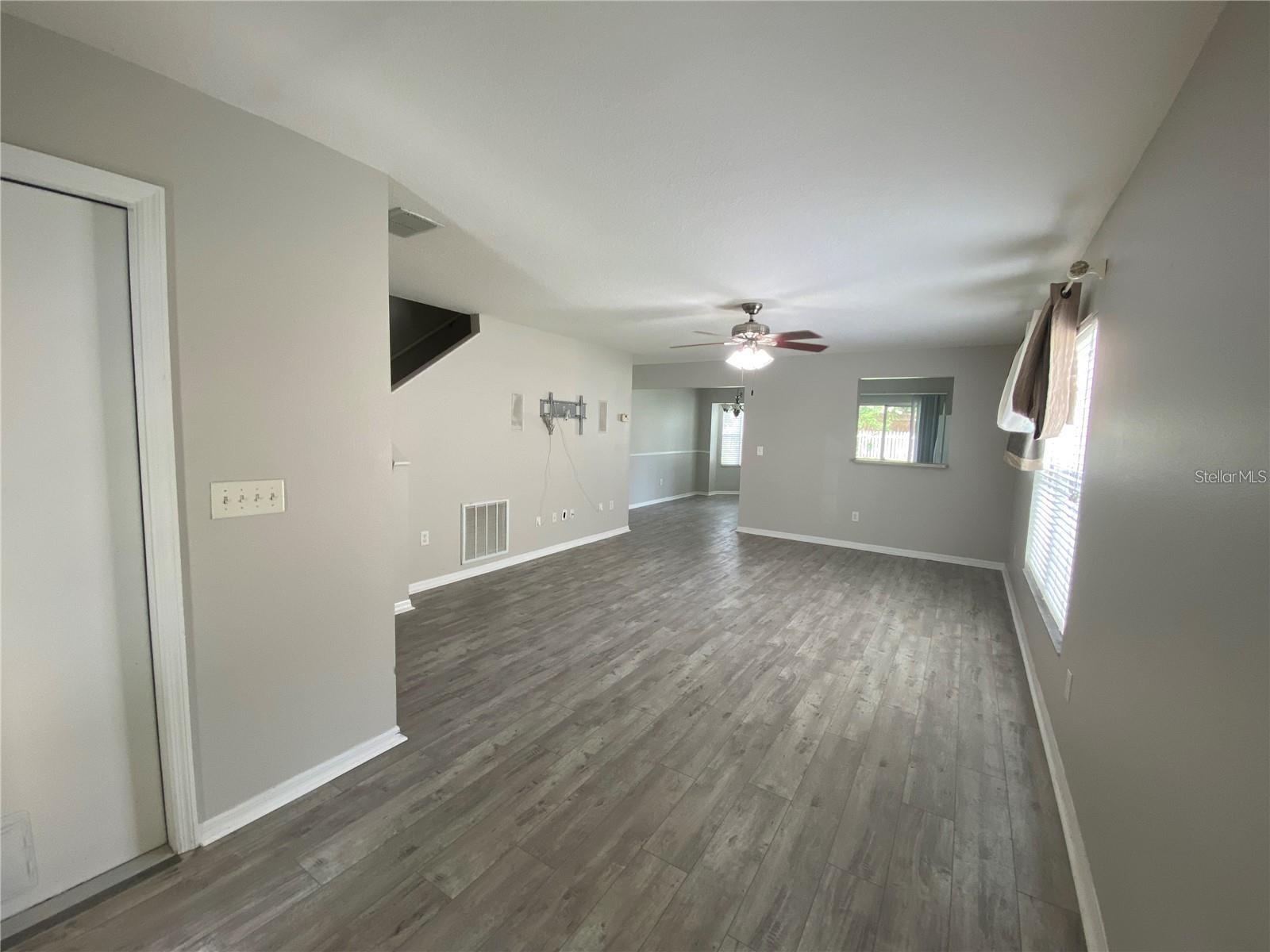 Image 6 of 13 For 5619 Tanagergrove Way