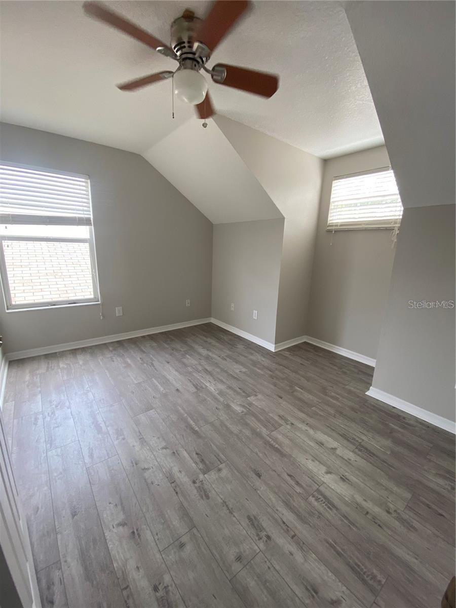 Image 8 of 13 For 5619 Tanagergrove Way