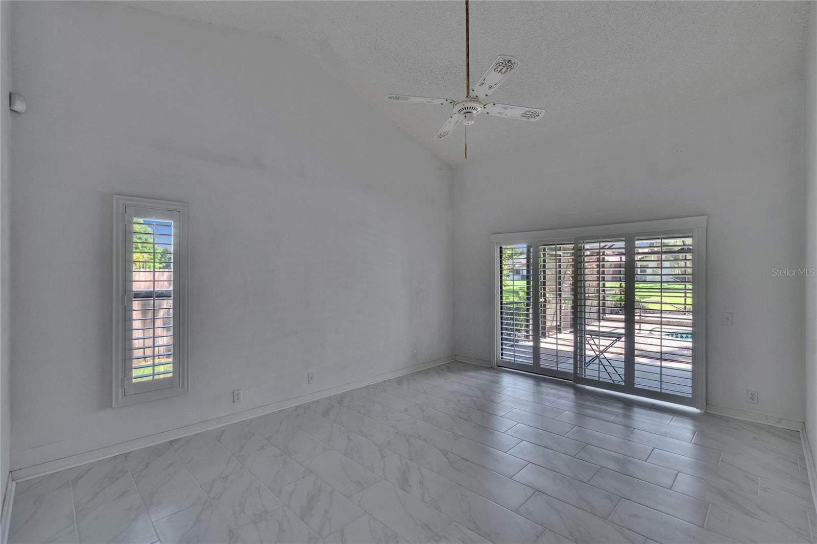 Image 10 of 70 For 1905 Horseshoe Drive